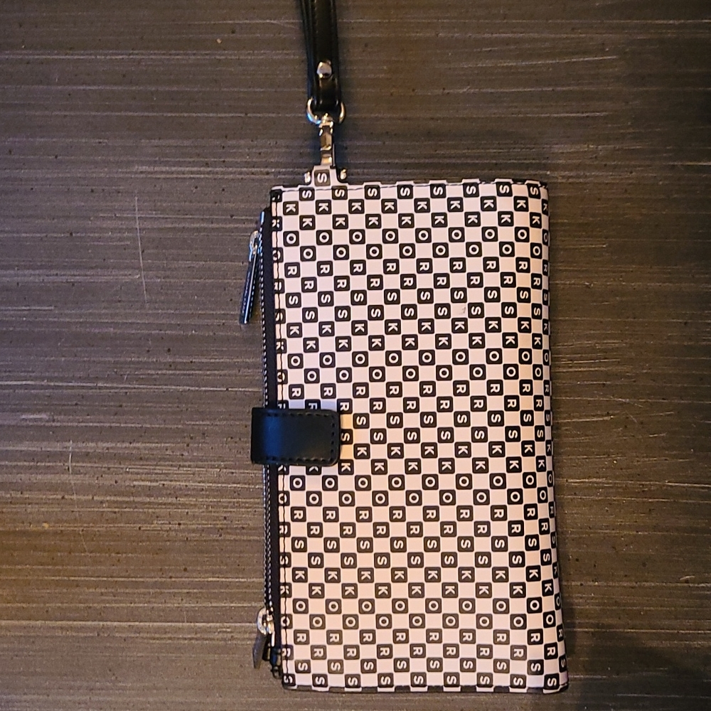 Michael Kors NYC Double Zip Wristlet